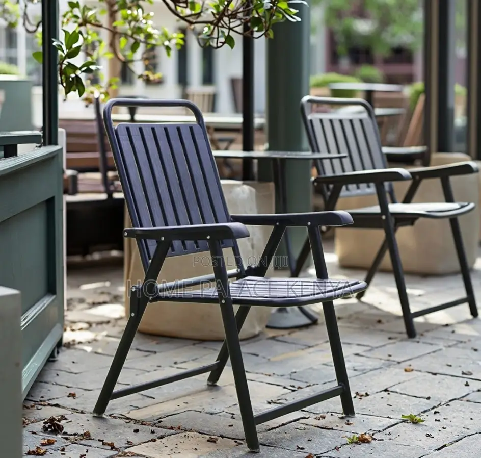 Outdoor Chair: Matte Black Heavy Duty Foldable Chair