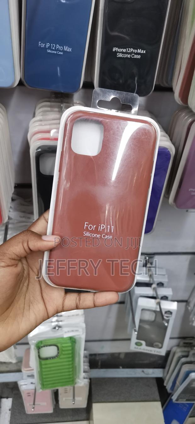 iPhone 11brown, Soft-Touch Silicone Phone Case