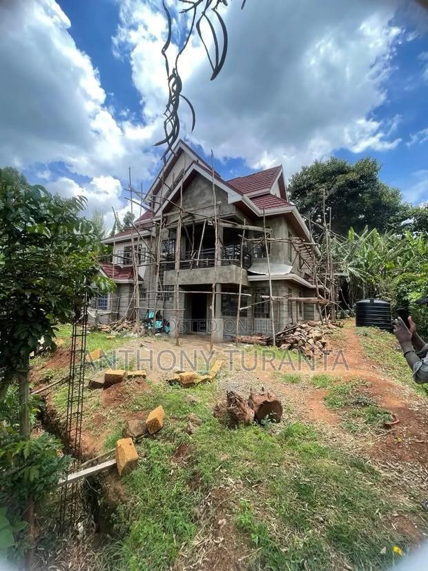 4bdrm Mansion in Kerarapon for sale - thumbnail 5