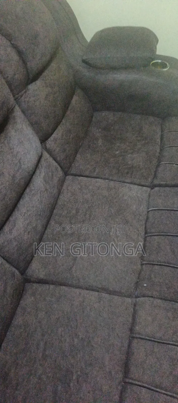 3sitter Semi-Recliner