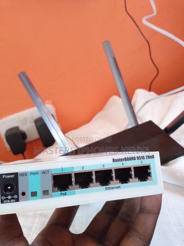 Mikrotik Rb951g-2hnd Gigabit Wireless Router - thumbnail 2
