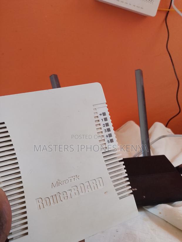 Mikrotik Rb951g-2hnd Gigabit Wireless Router - thumbnail 3