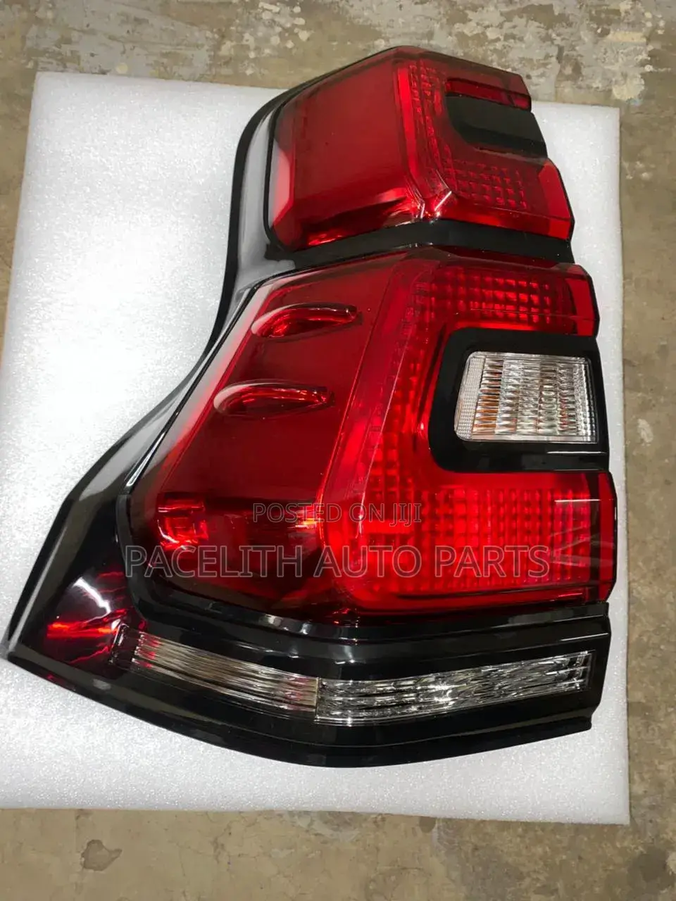 Tail Lamp/ Tail Light Landcruiser Prado Fj150