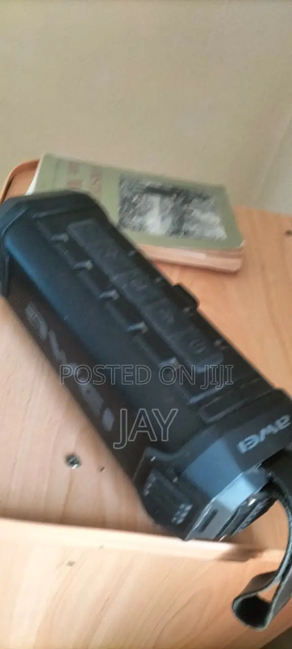 Awei Awei Y280 Portable Bluetooth Speaker