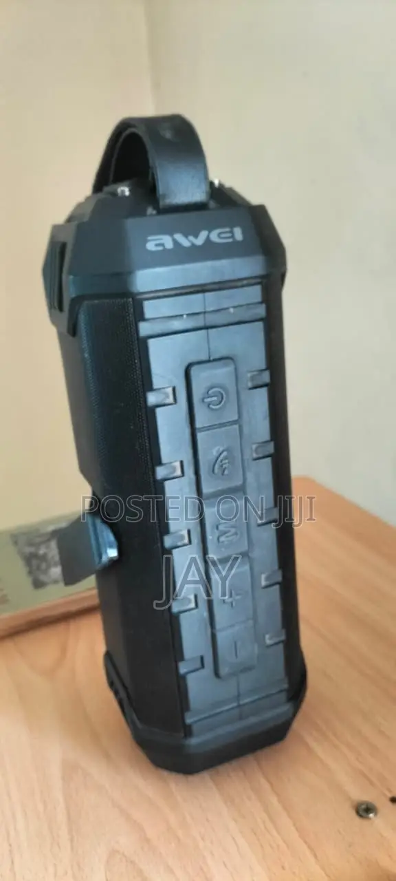 Awei Awei Y280 Portable Bluetooth Speaker