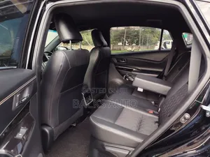 Toyota Harrier 2.0 2019