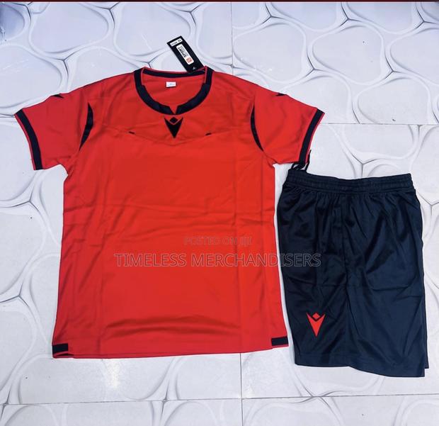 Refree Jersey Kits - thumbnail 2