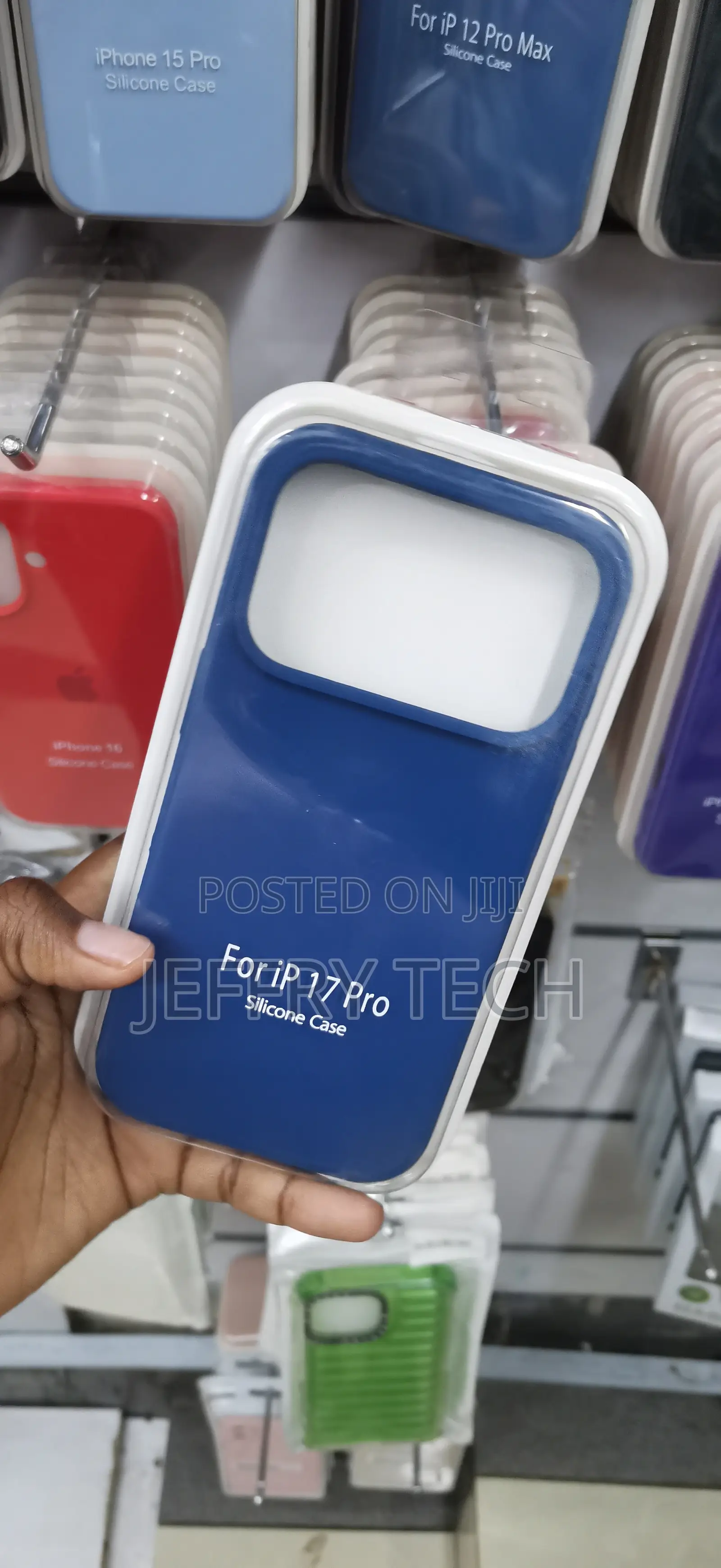 iPhone 17 Pro,With a Precision-Molded Oversized Square Cutout Case