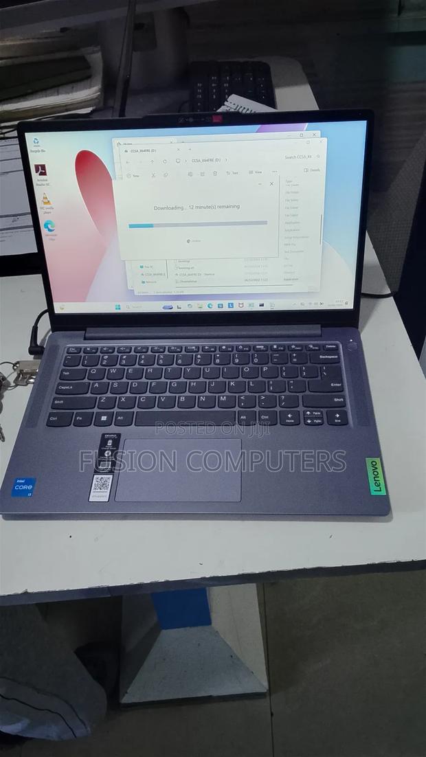 New Laptop Lenovo Ideapad 3 8GB Intel Core i3 SSD 512GB