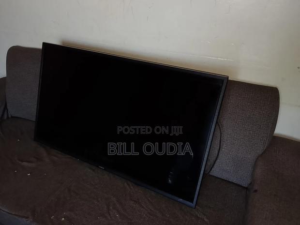 43 Inch Vitron Tv