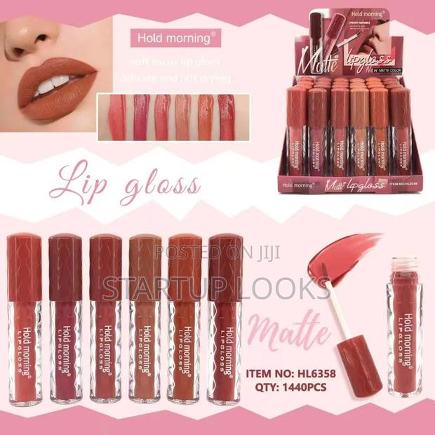 Hold Morning Nude Matte Lipstick