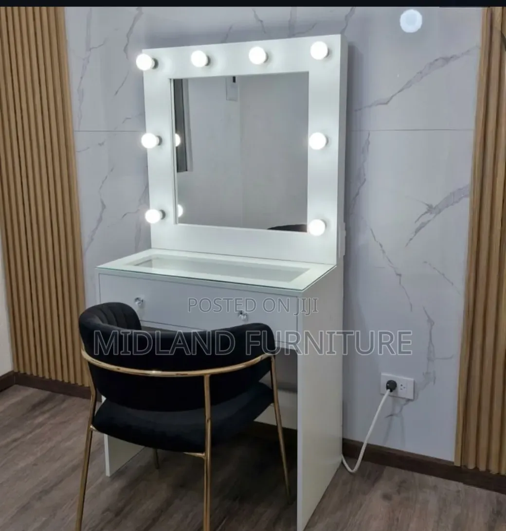 Vanity Mirror With Chair Pay on Delivery 