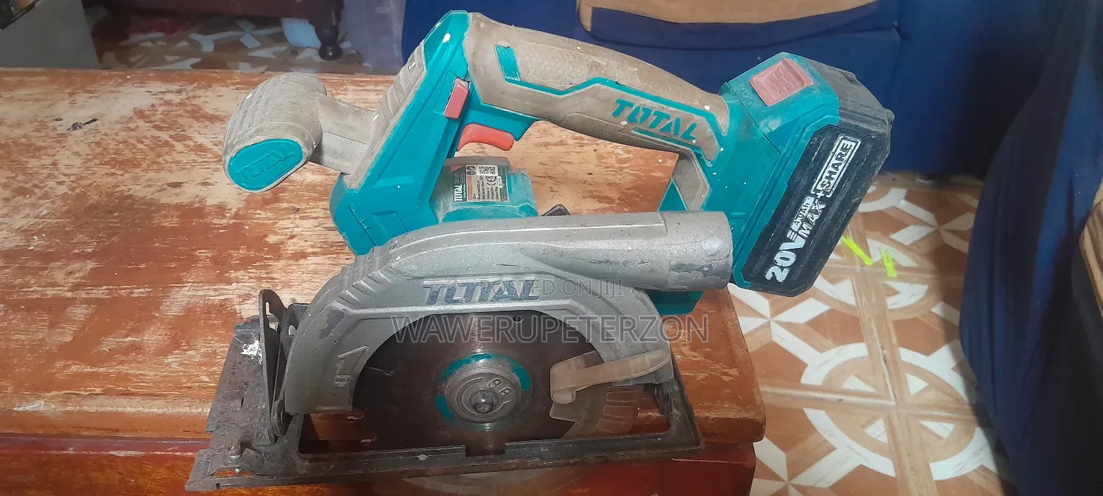 Cordless Circular Saw