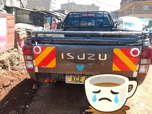 Isuzu D-MAX 2016 Brown