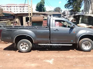 Isuzu D-MAX 2016 Brown