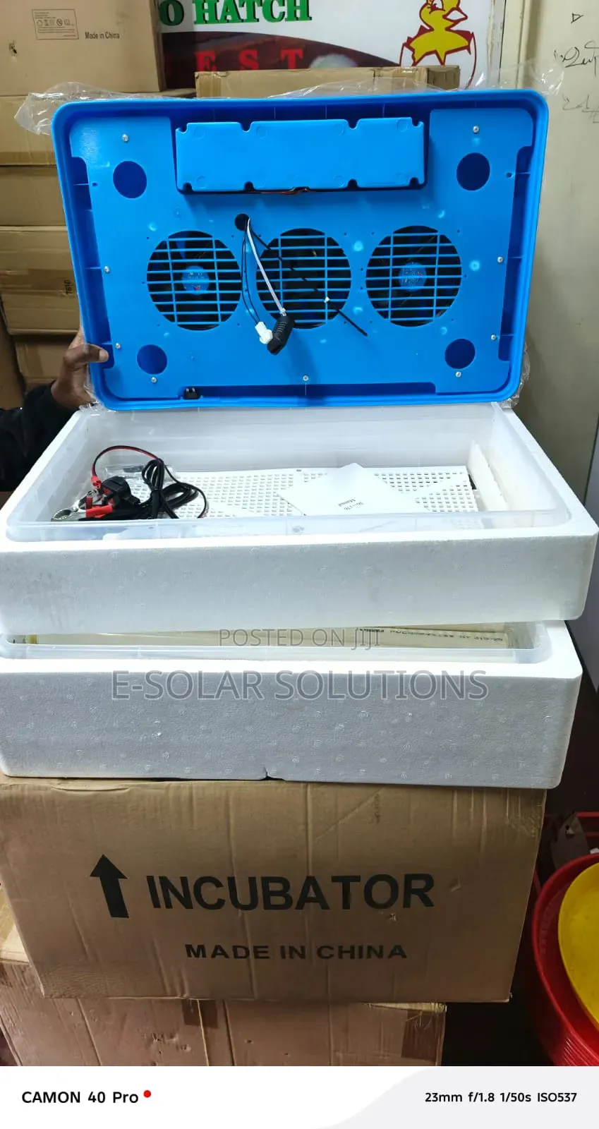 140 Eggs Incubator