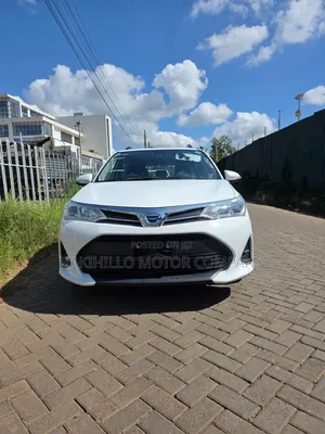 Toyota Corolla Fielder 2018 White