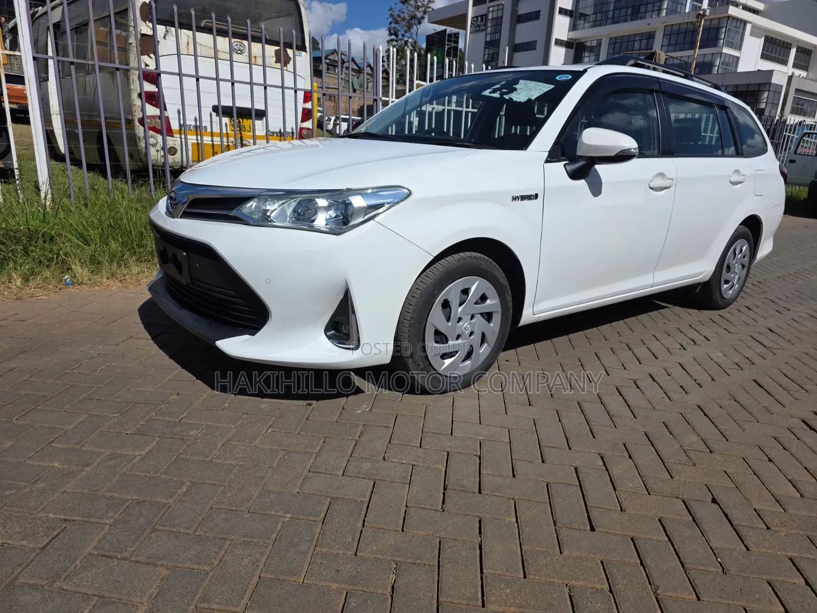 Toyota Corolla Fielder 2018 White