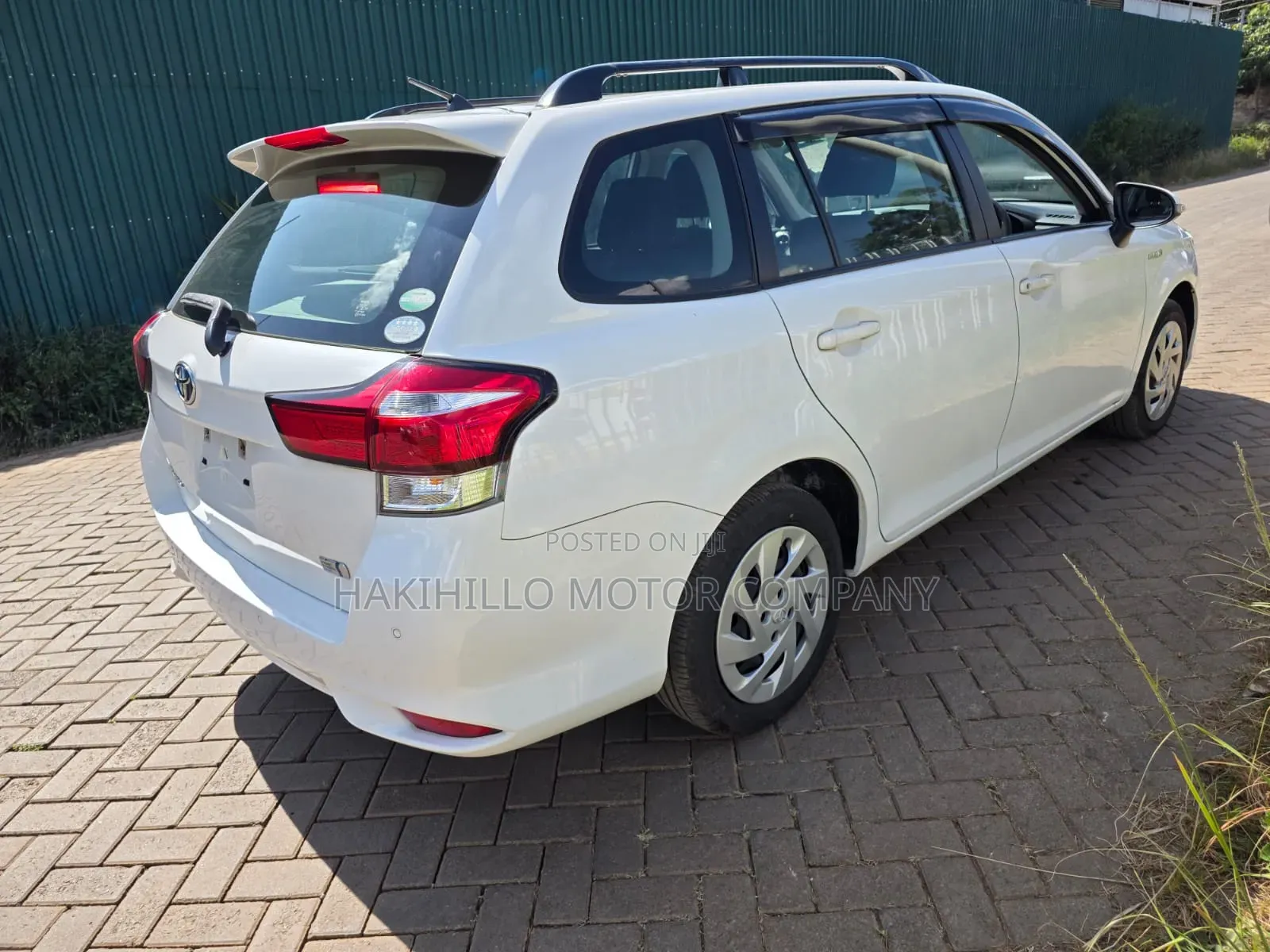 Toyota Corolla Fielder 2018 White