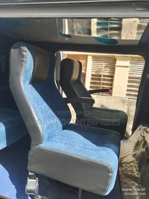 Toyota HiAce 2013 Silver