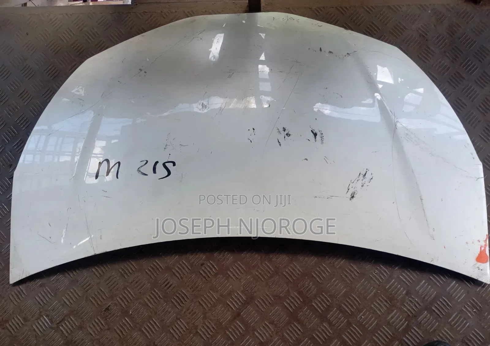 Vitz Juwella 2015 Bonnet