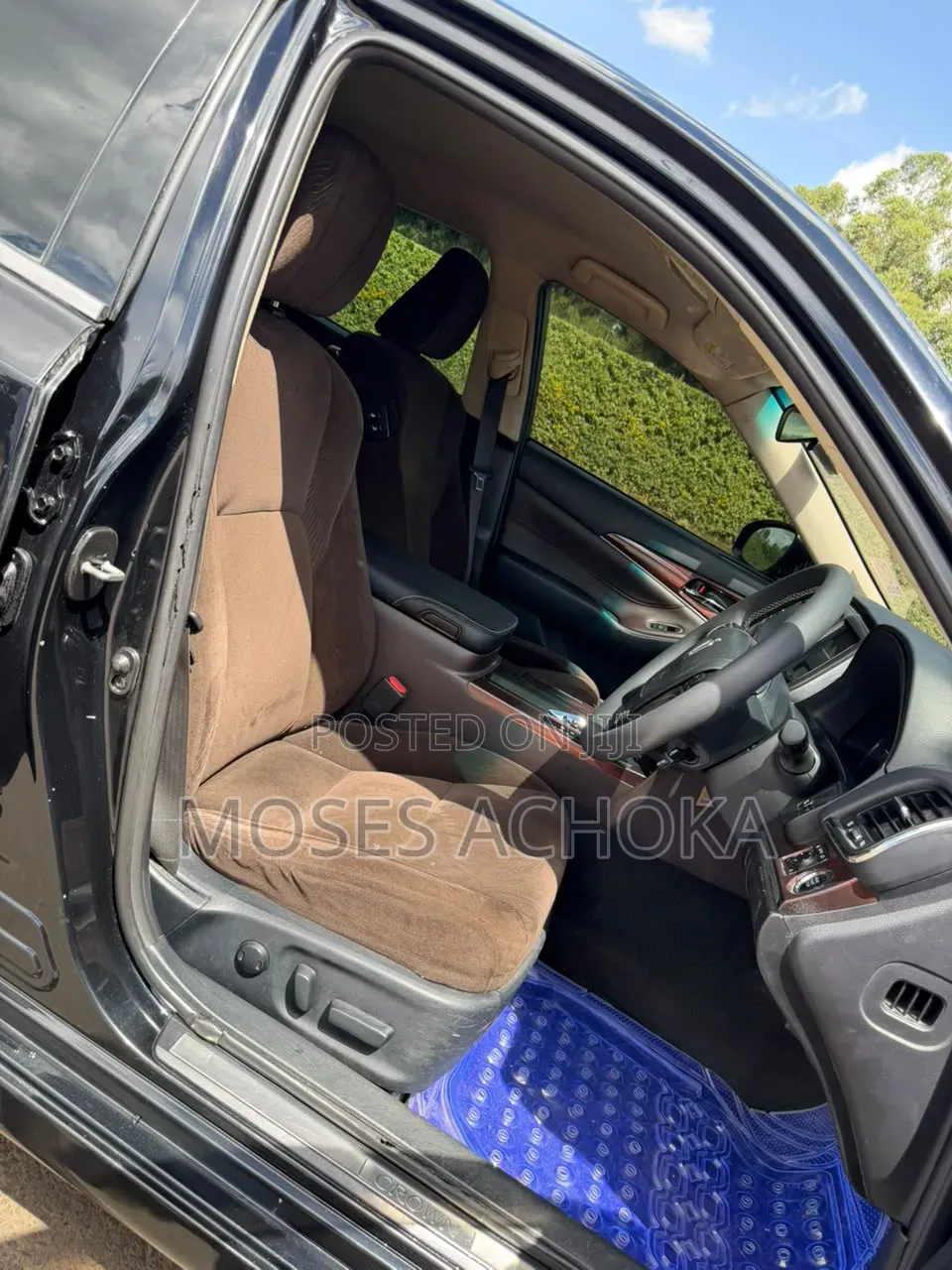 Toyota Crown 2013 Black