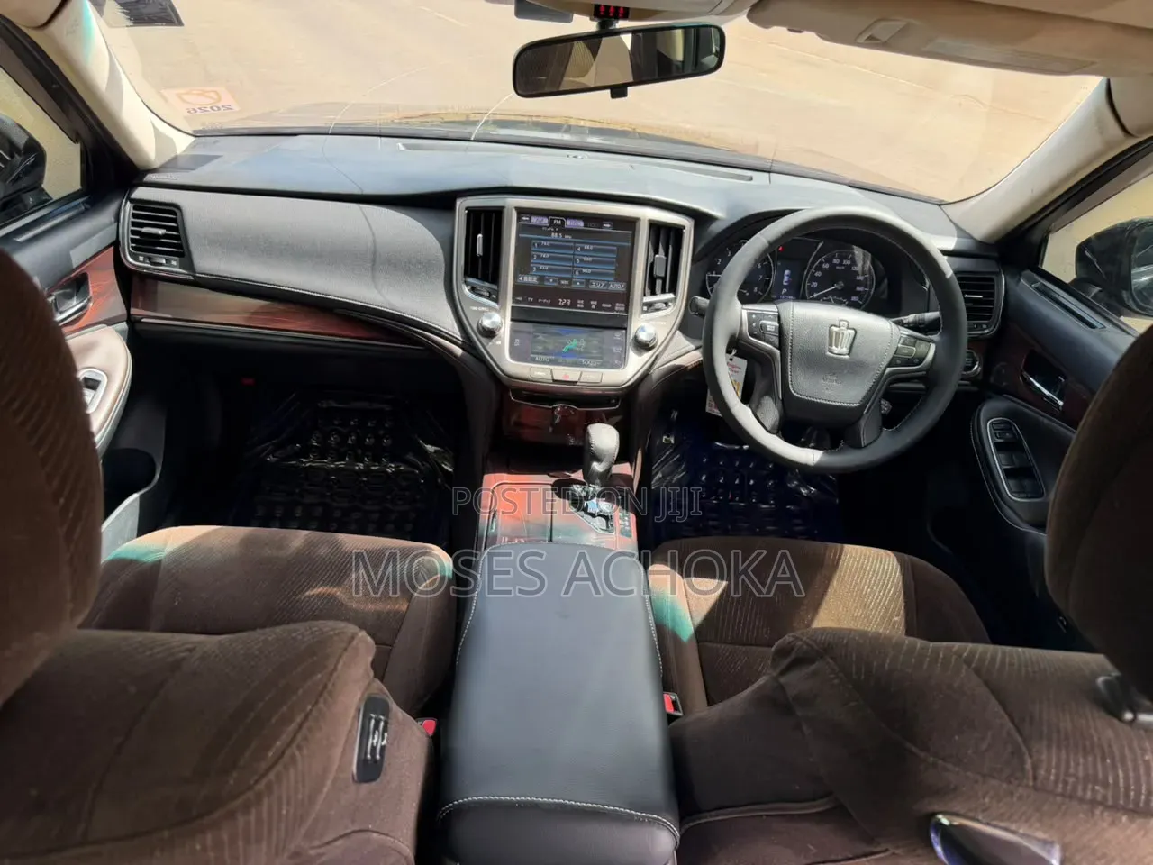 Toyota Crown 2013 Black