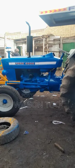 Ford 4000 2 Wheel Tractor