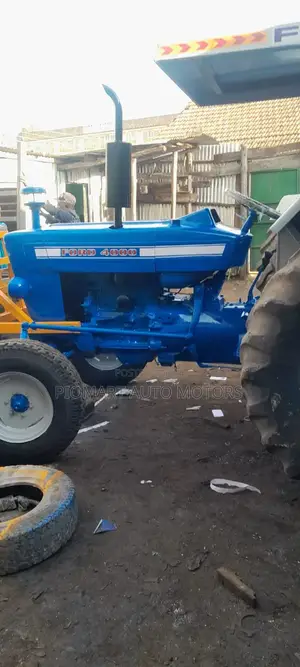 Ford 4000 2 Wheel Tractor