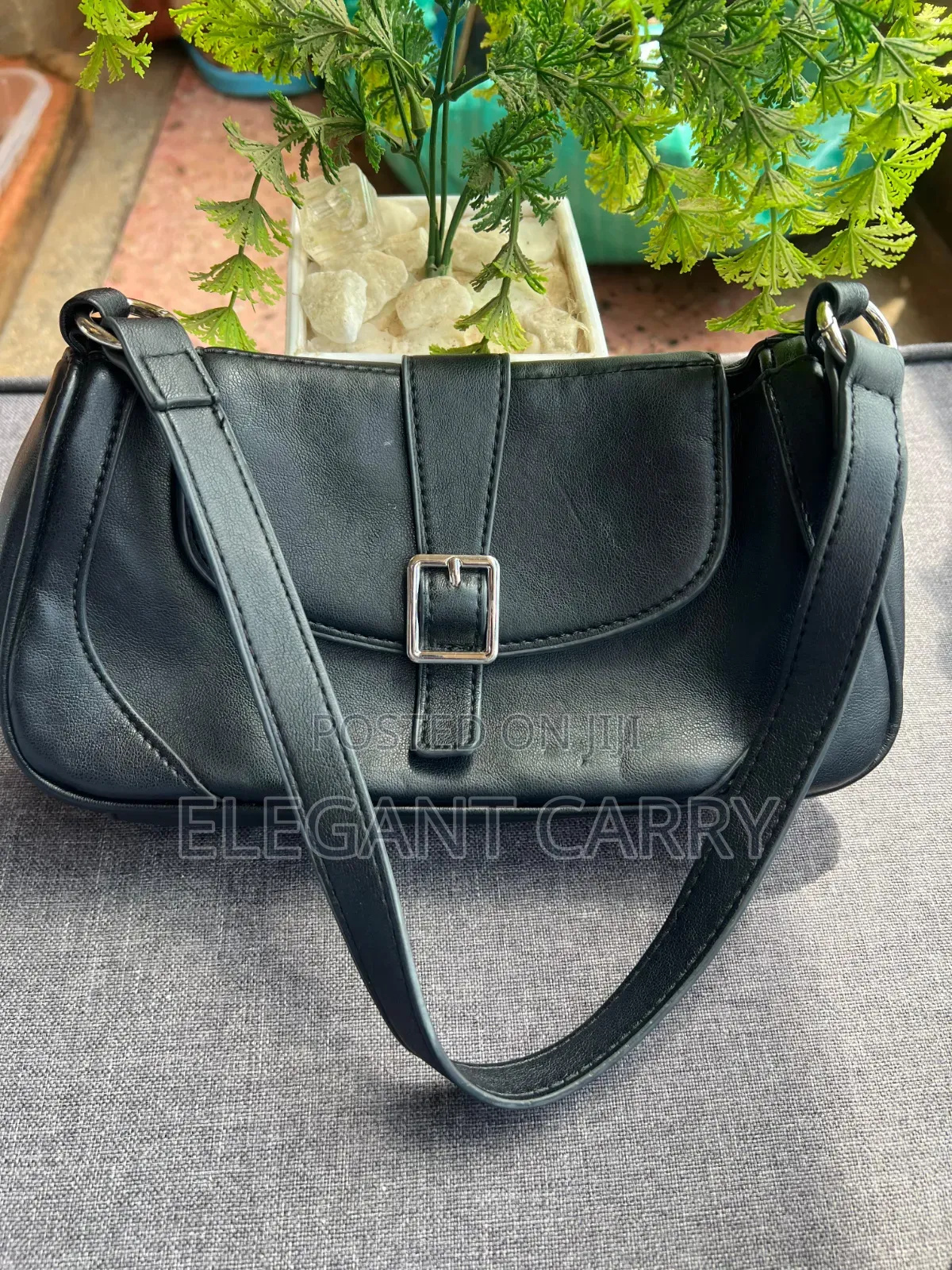 Ladies Handbags In Different Color,Type And Size