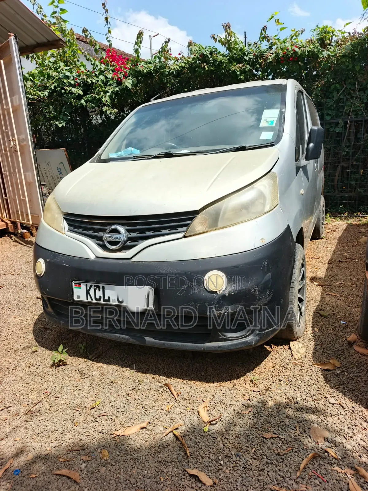 Nissan NV200 2010 Gray