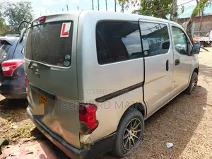 Nissan NV200 2010 Gray