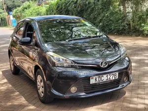Toyota Vitz 2014 Black
