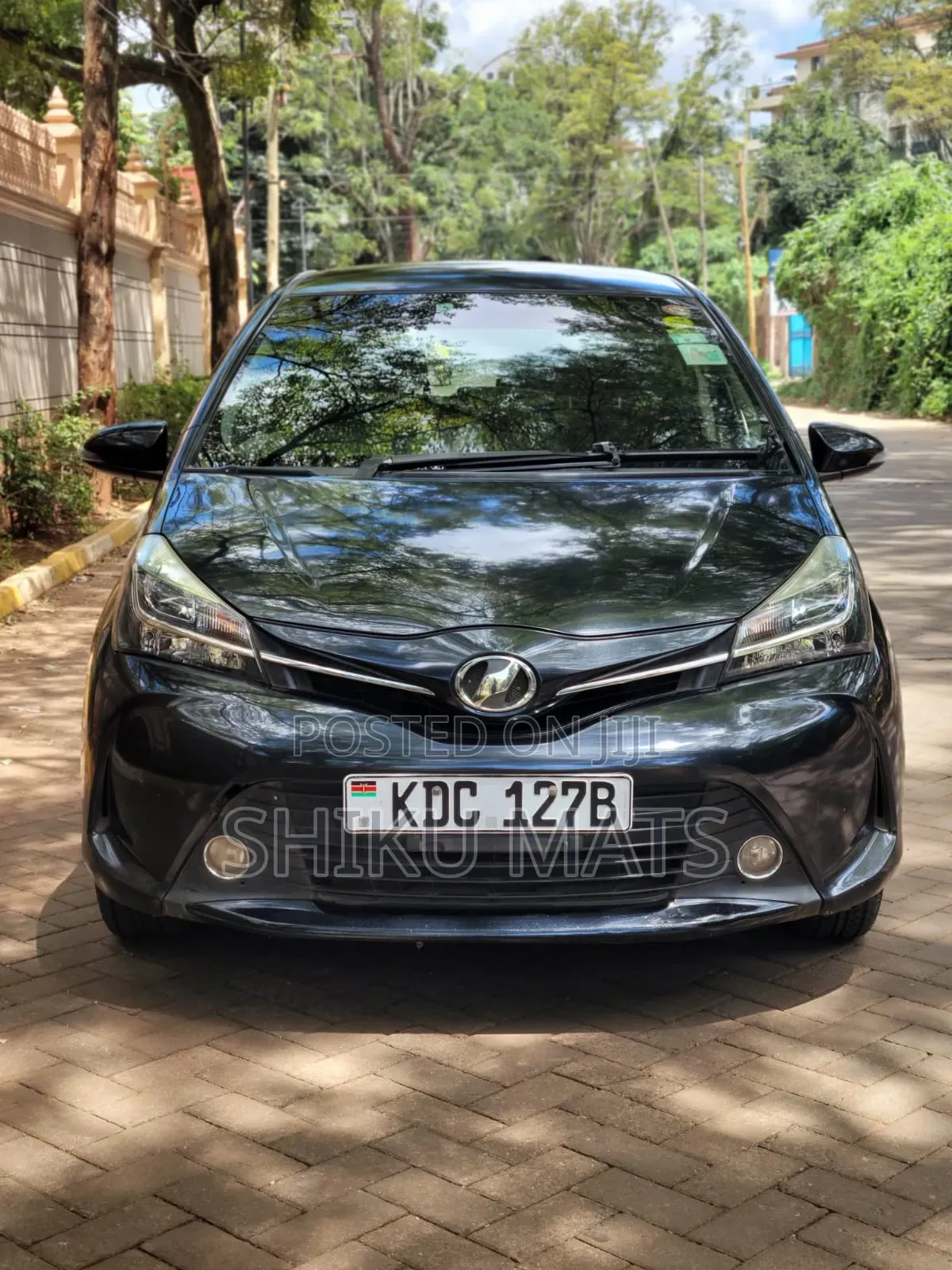 Toyota Vitz 2014 Black