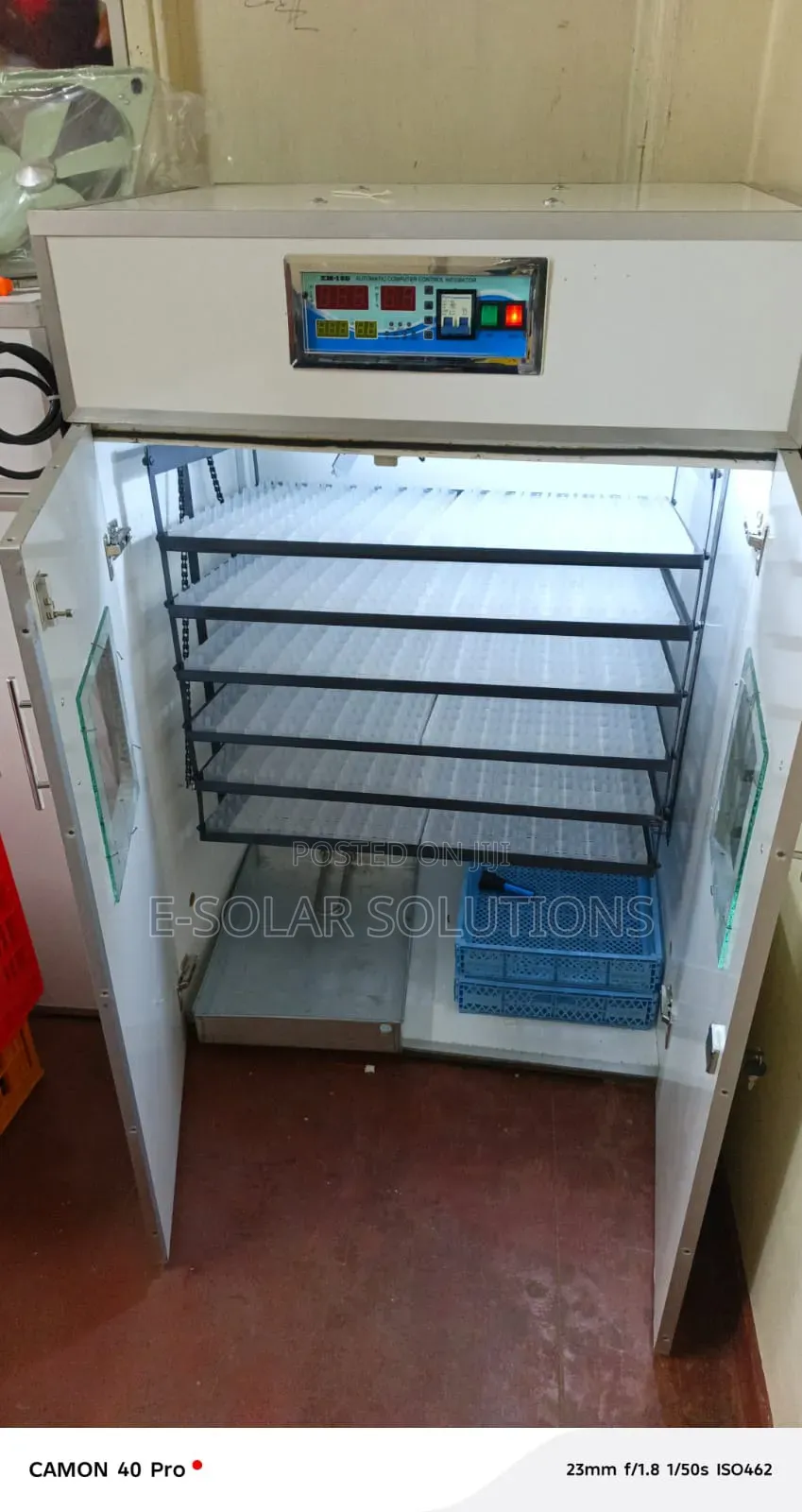 1056 Eggs Incubator