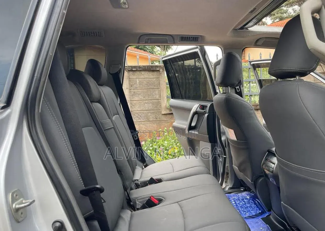 Toyota Land Cruiser 4.5 V8 DSL 2013 Silver