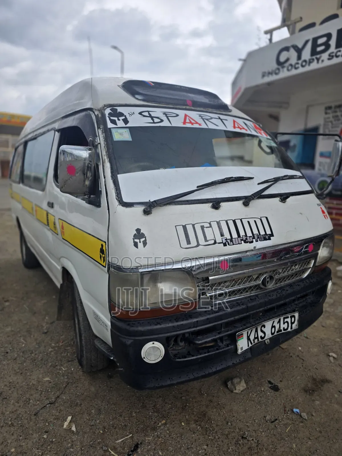 Toyota HiAce 1998 White