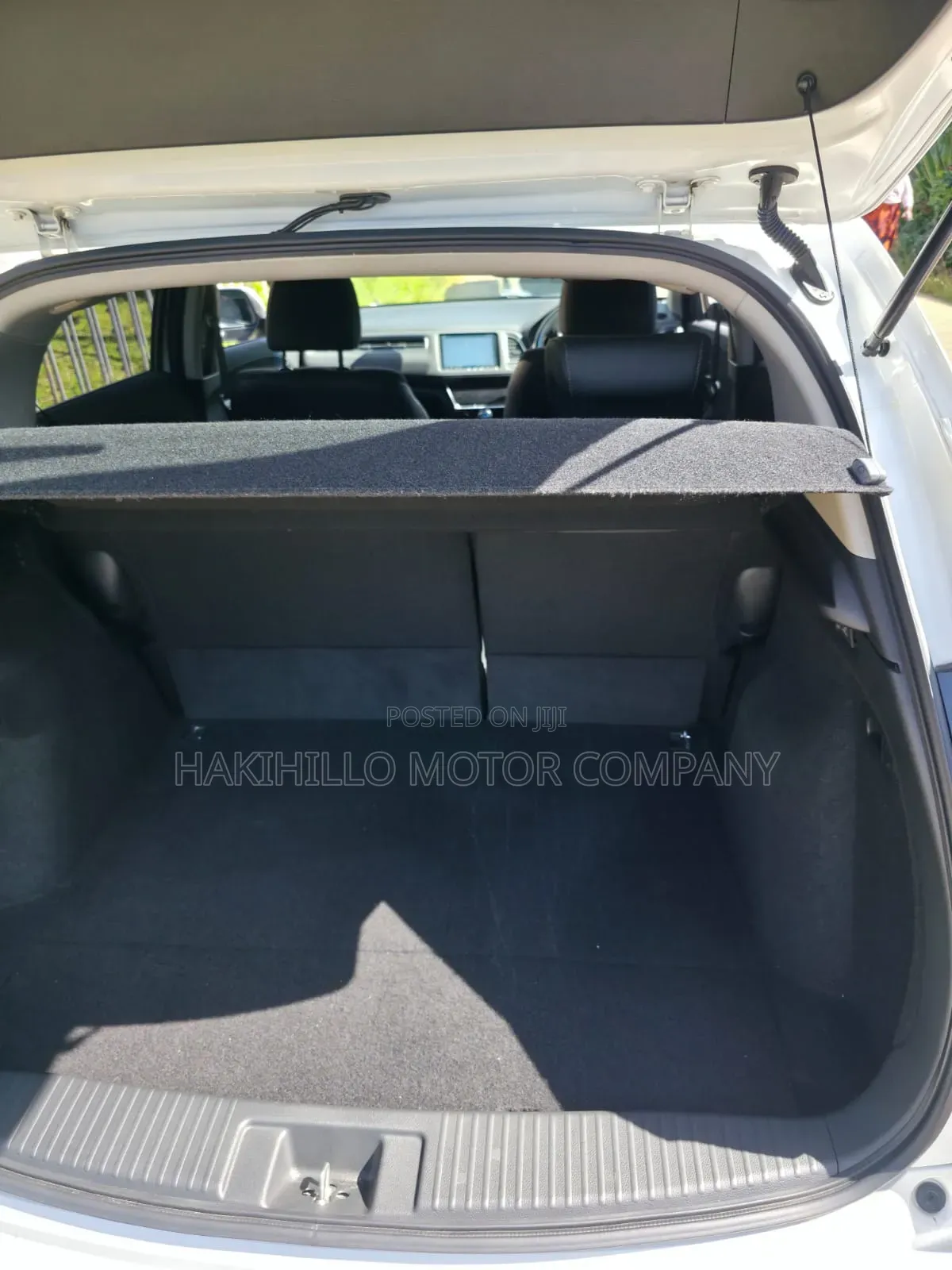Honda Vezel 2018 White