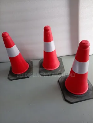 Durable Roadside Warning Cone With Reflective Sleeve/White &Red