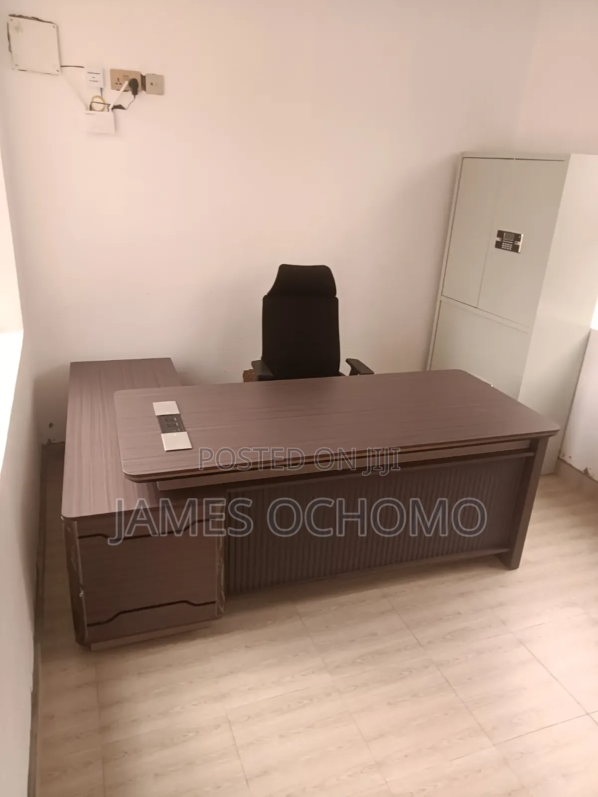 Executive Office Desk