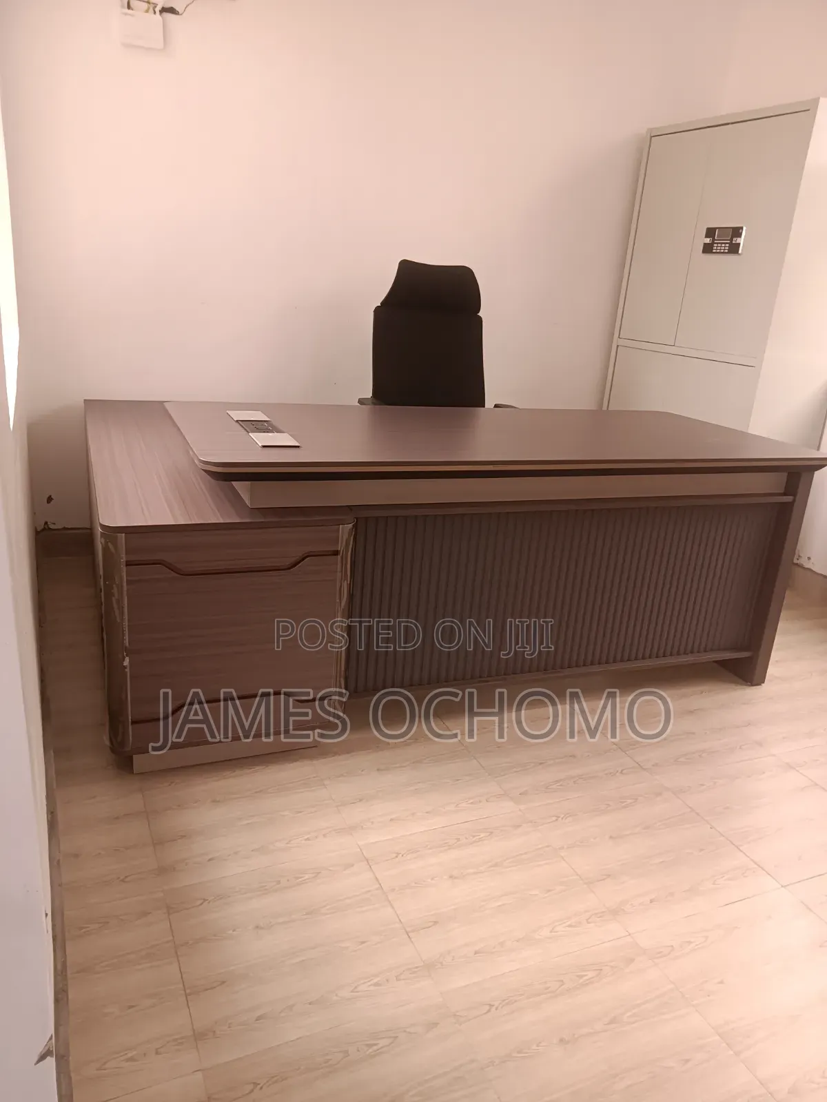 Executive Office Desk