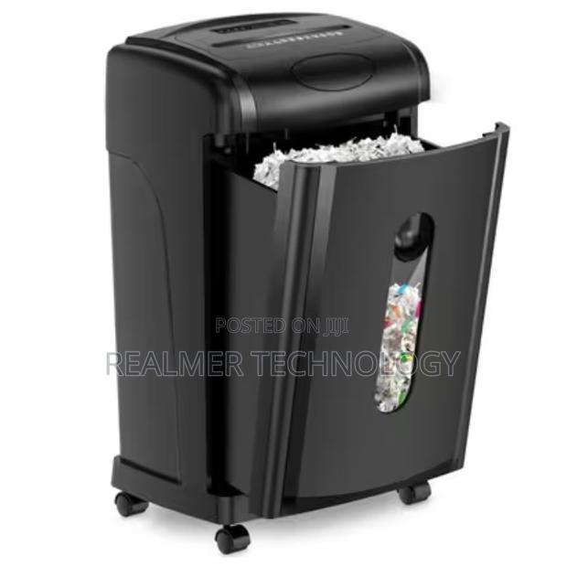 Lightwave 17 Sheet Paper Shredder 30l