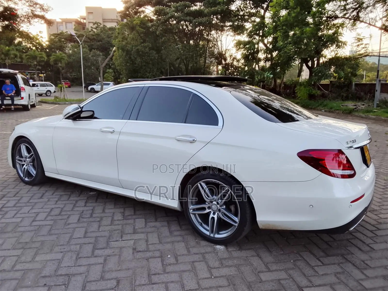 Mercedes-Benz E200 2016 White