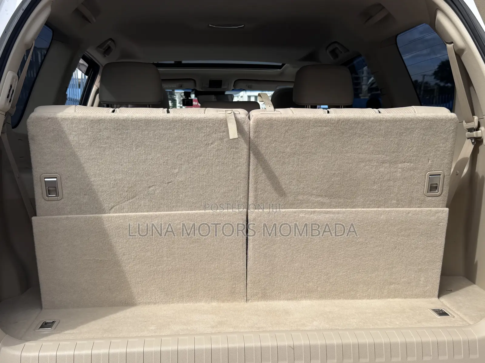 Toyota Land Cruiser Prado 2019 White