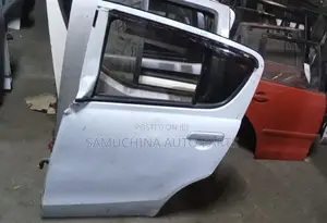 Door Suzuki Alto Rear Left