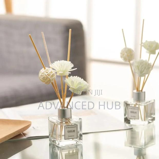 Aromatherapy Reed Diffuser - thumbnail 3