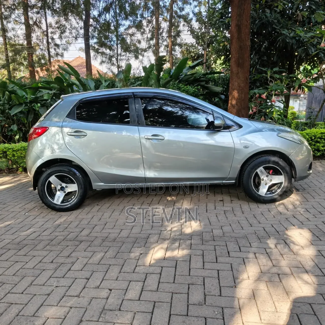 Mazda Demio 2005 Silver