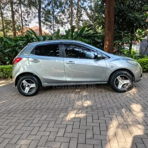 Mazda Demio 2005 Silver
