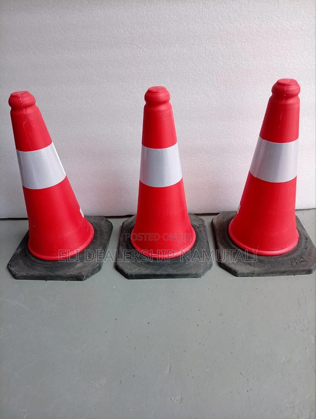 Safety Barricade Cone For Construction And Events 500mm