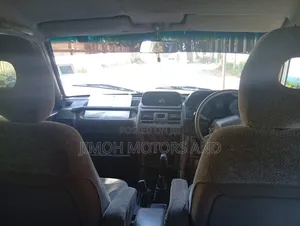 Mitsubishi Pajero 2009 White